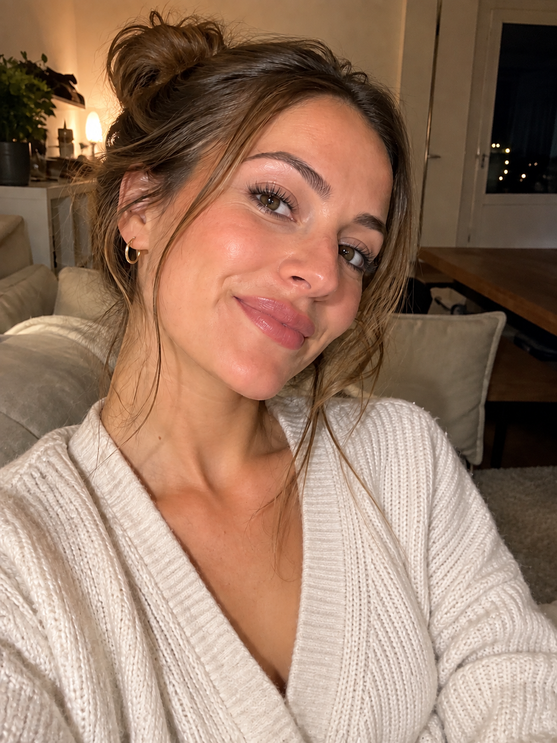 <em><strong>Julia K.</strong></em>